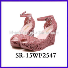 SR-15WF2547 sandales à talons en forme de cale sculpté